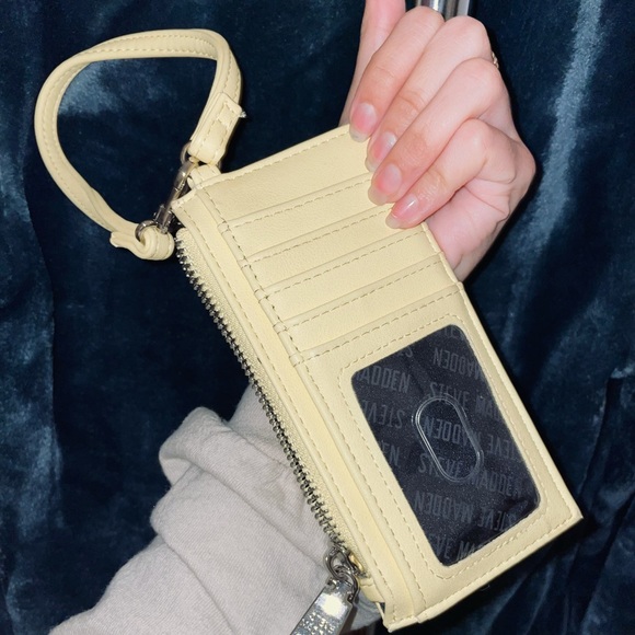 Steven Madden Wallet - Picture 2 of 2